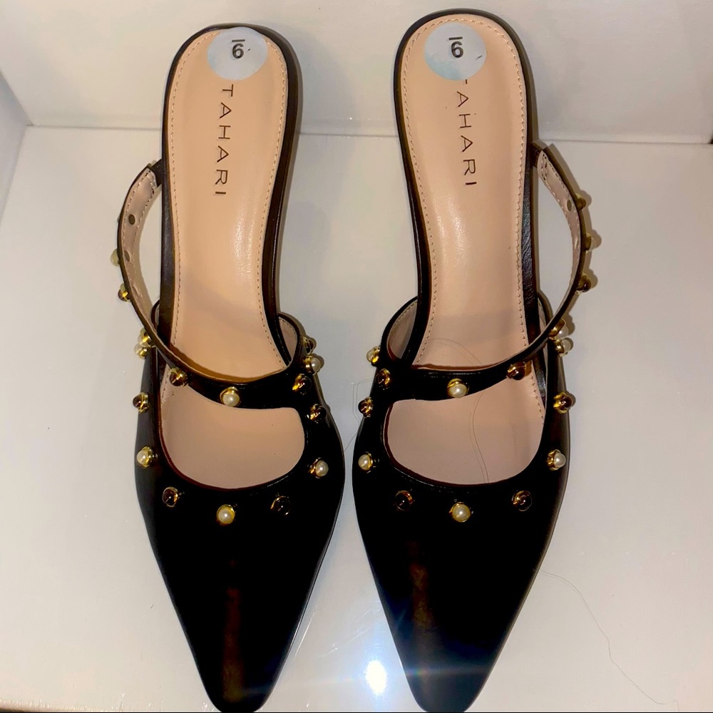 TAHARI * Size 9  - Stiletto Pump